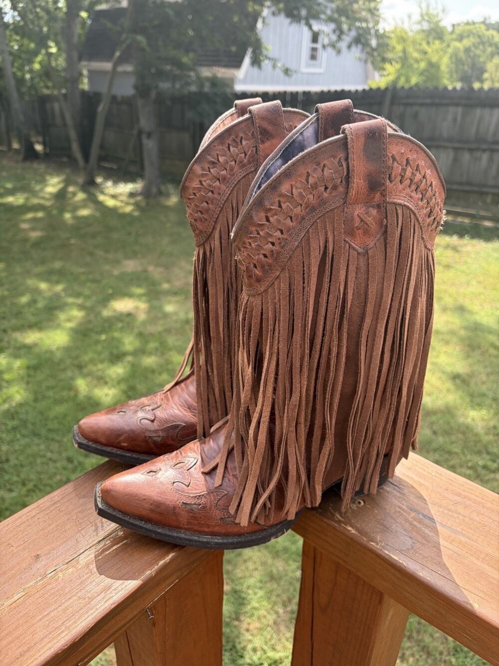 Dingo Heartthrob Brown Leather Tassel Boots Fringe Western Pointed Toe Size 9